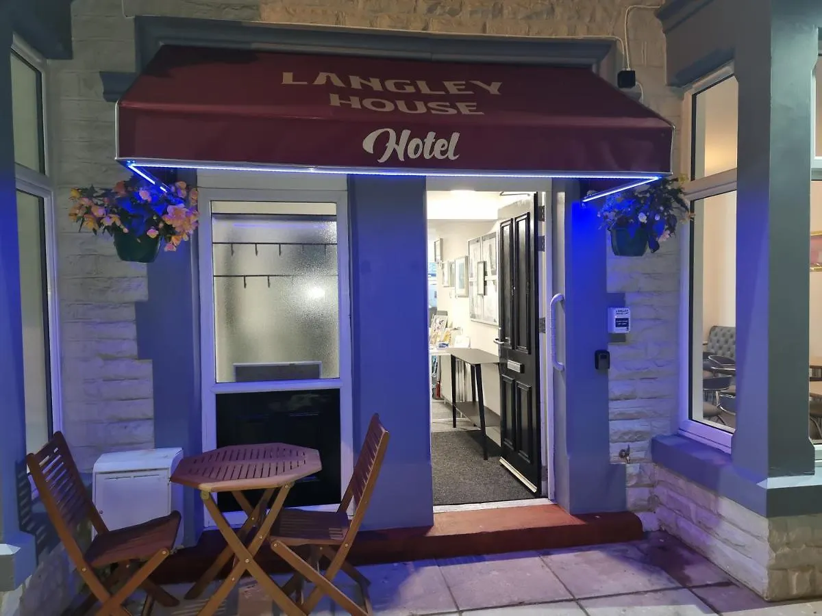 Langley House Hotel Blackpool 4*,