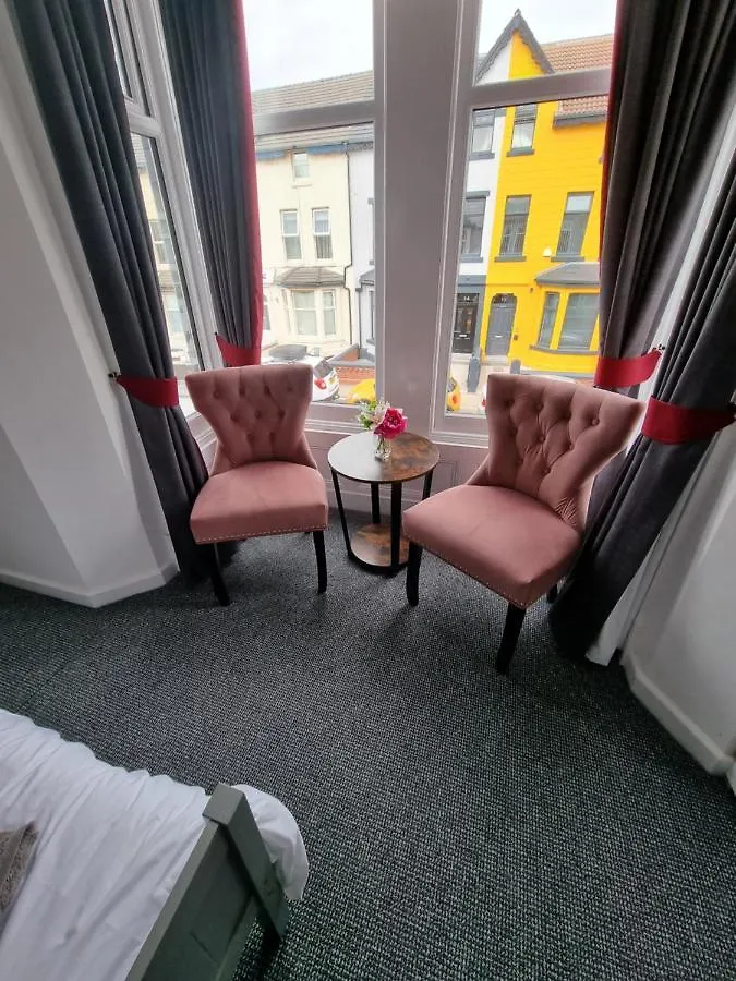 Langley House Hotel Blackpool 4*,  United Kingdom