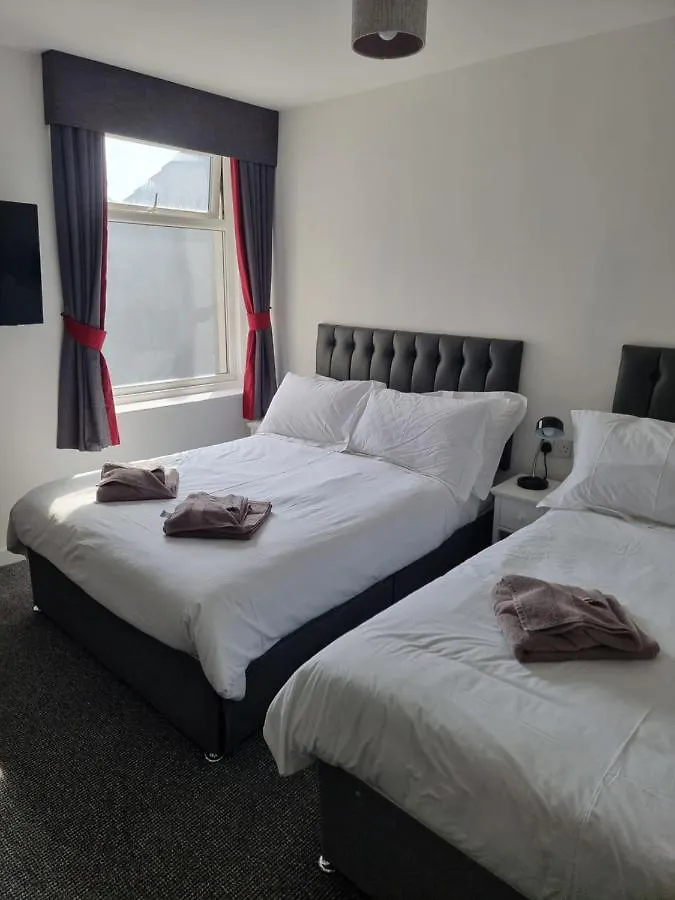 Langley House Hotel Blackpool 4*,